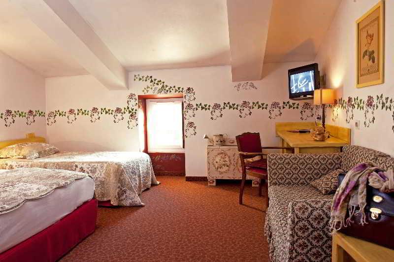 Hotel Du Parc, Avignon Est, The Originals City, Entraigues-sur-la-Sorgue Екстериор снимка