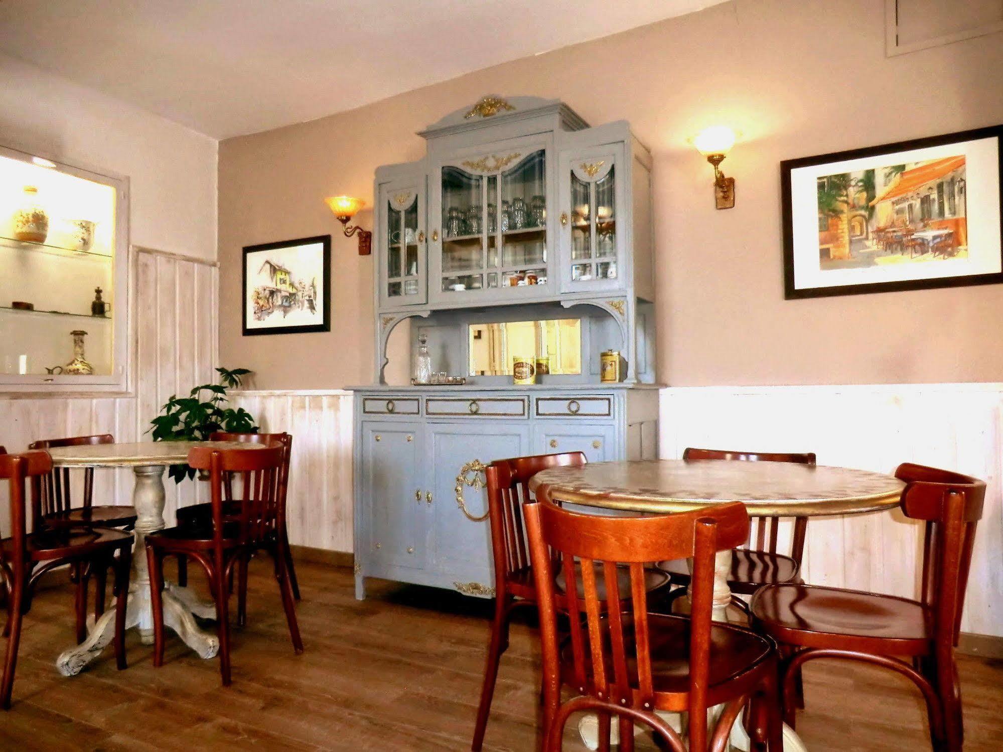 Hotel Du Parc, Avignon Est, The Originals City, Entraigues-sur-la-Sorgue Екстериор снимка
