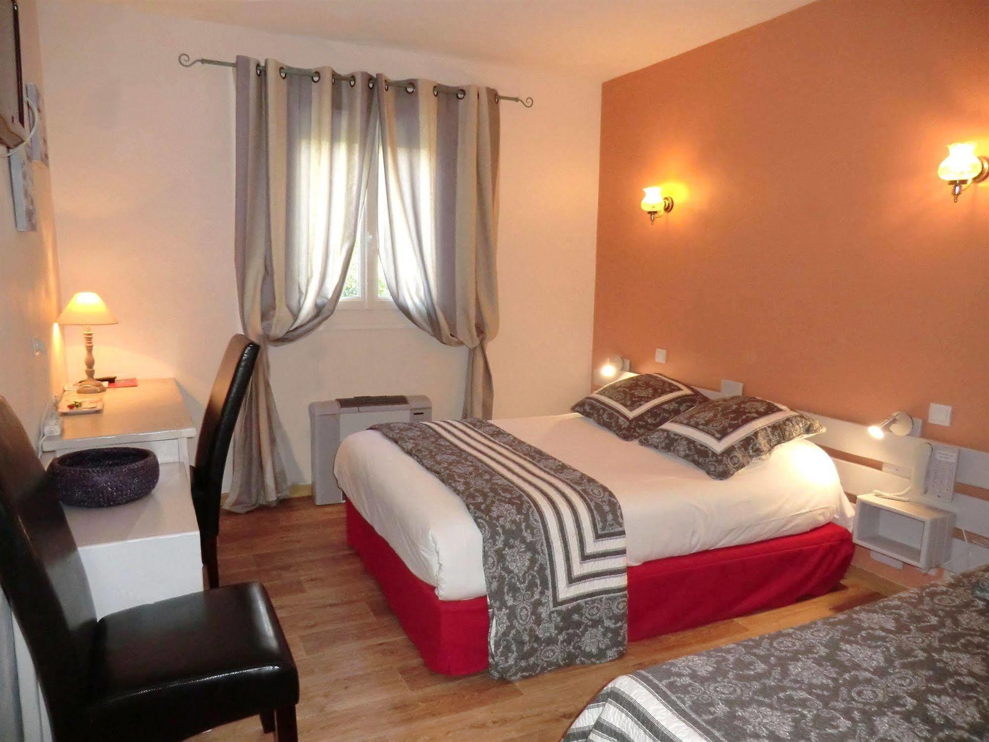 Hotel Du Parc, Avignon Est, The Originals City, Entraigues-sur-la-Sorgue Екстериор снимка